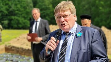 Stare Czarnowo Einbettung 2023 - Begrüßung Gerd Hamm, Vorsitzender Regionalverband Uecker-Randow