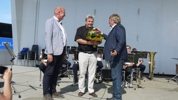 Ehrung - Norbert Raulin für 20 Jahre Mitgliedschaft beim Volksbund