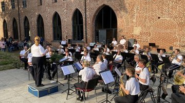 Benefiz-Konzert Zarrentin 2023 - Marinemusikkorps Kiel
