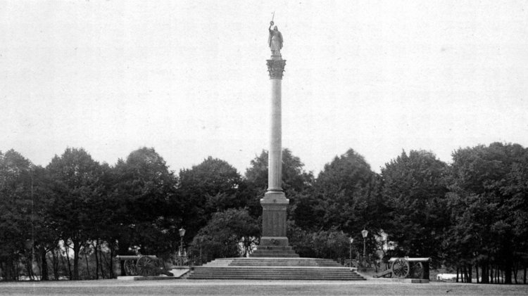 Siegessäule Schwerin - 1870-71 - Foto von 1890